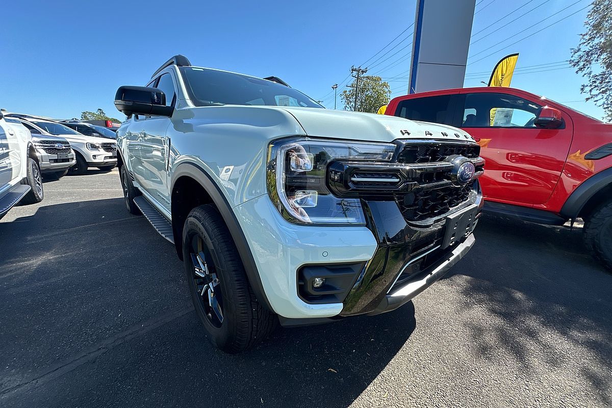 2025 Ford Ranger PHEV Stormtrak 4X4 2.3L
