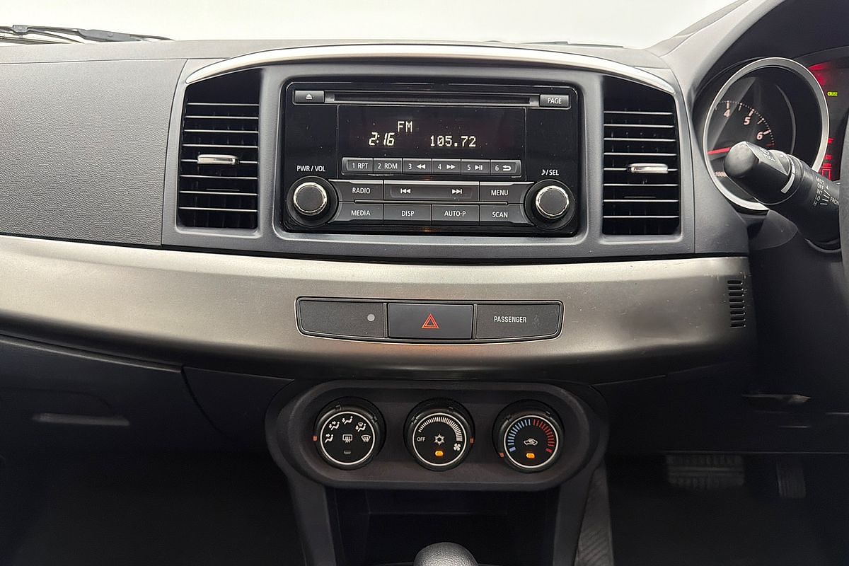 2013 Mitsubishi Lancer ES CJ