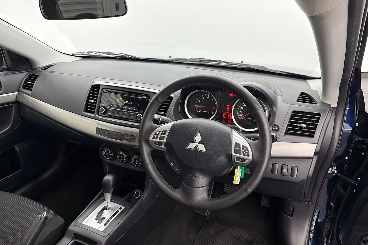 2013 Mitsubishi Lancer ES CJ