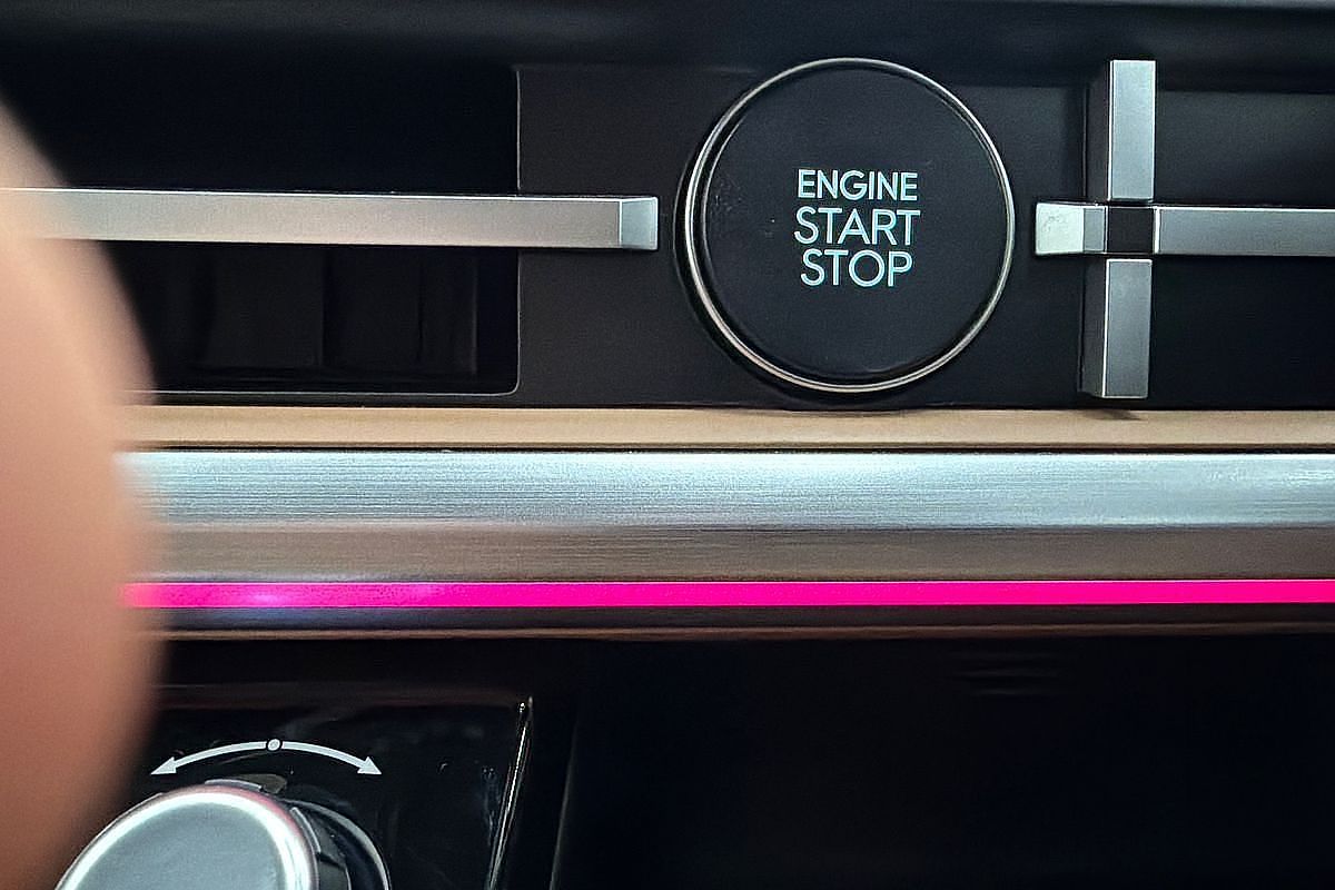 2024 Hyundai Santa Fe Hybrid Calligraphy MX5.V1