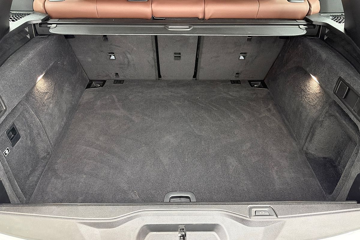 2022 BMW X5 xDrive30d M Sport G05