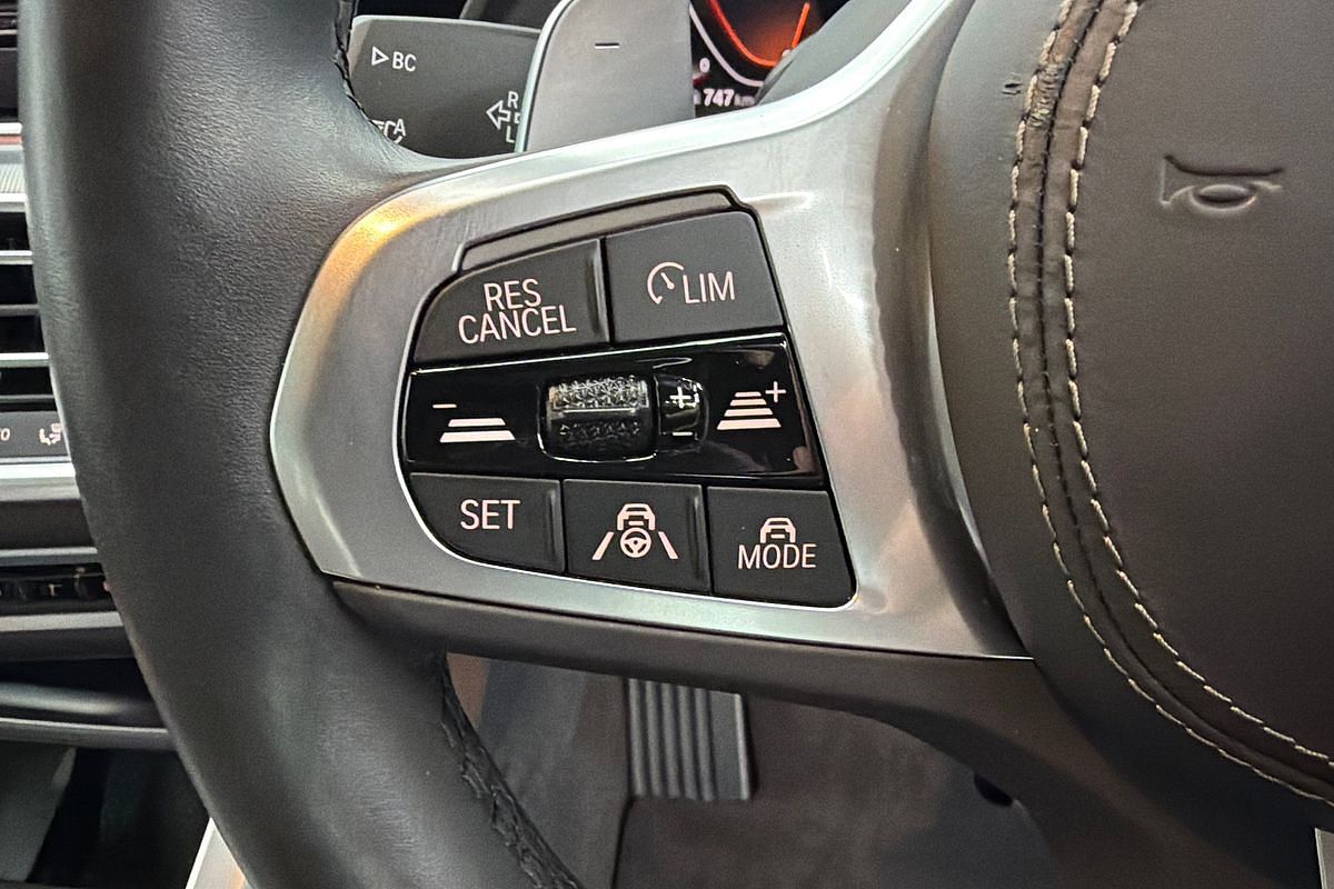 2022 BMW X5 xDrive30d M Sport G05