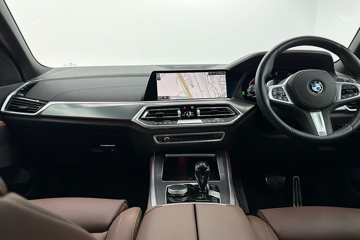 2022 BMW X5 xDrive30d M Sport G05