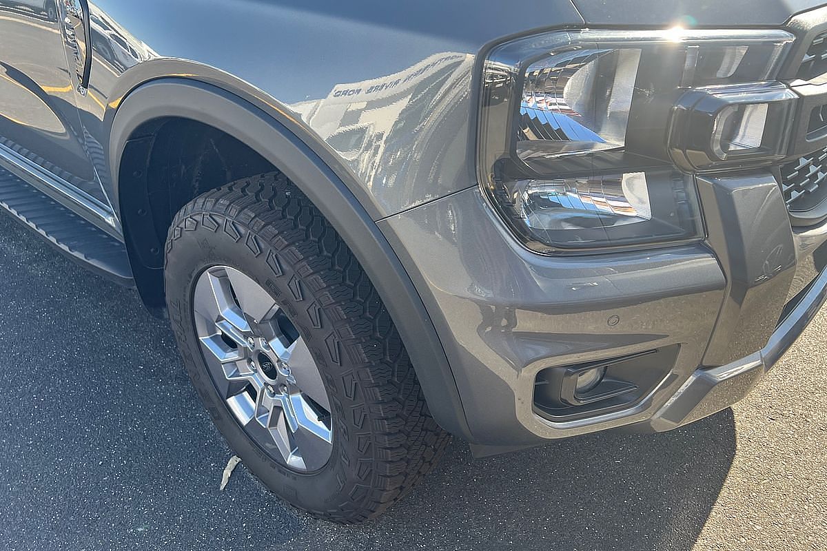 2025 Ford Ranger PHEV XLT 4X4 2.3L