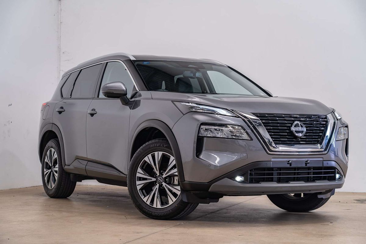 2023 Nissan X-TRAIL ST-L T33