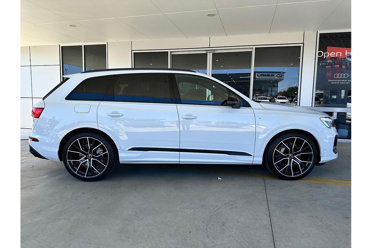 2025 Audi Q7 TDI 210kW S line 4M