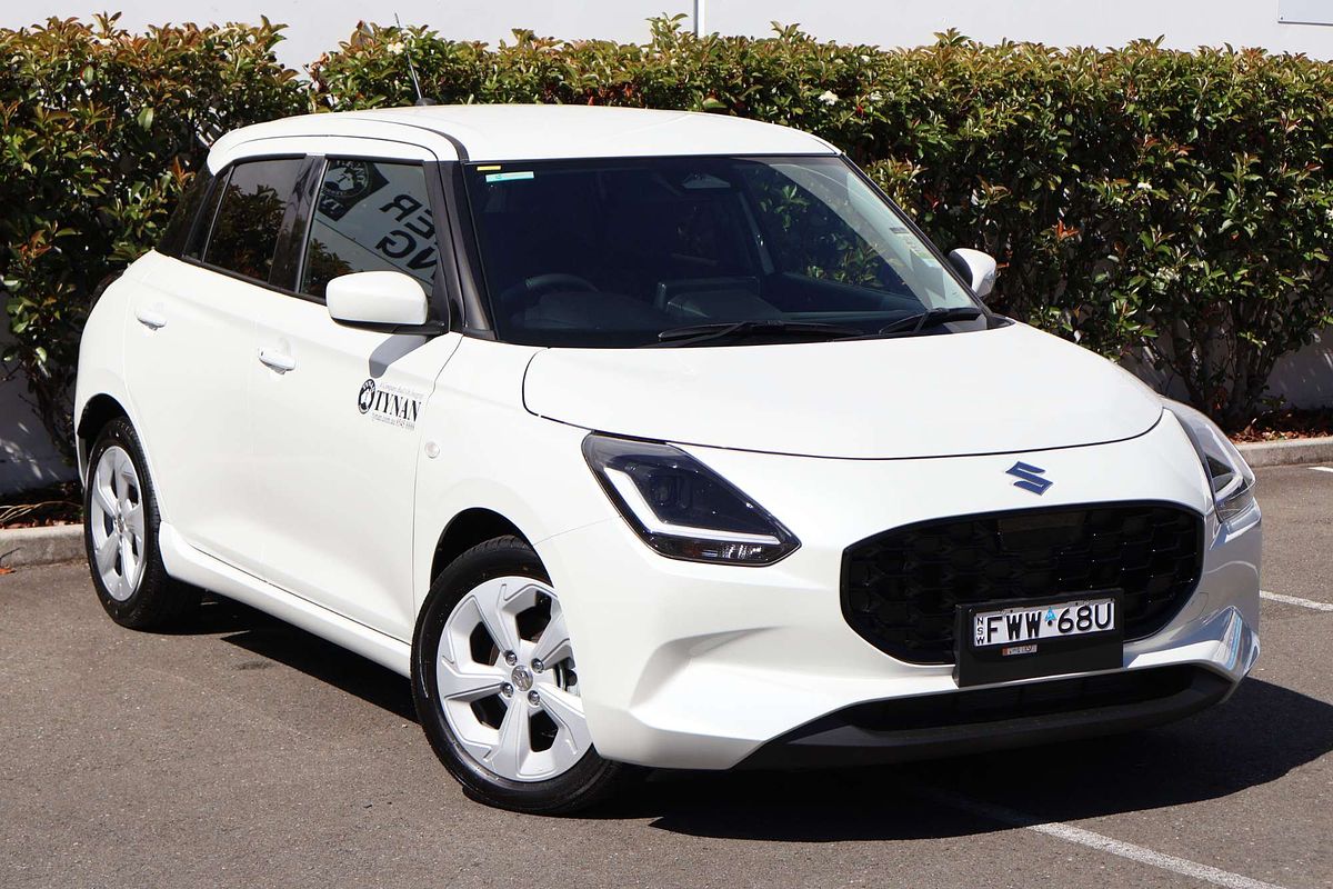 2025 Suzuki Swift Hybrid Plus UZ