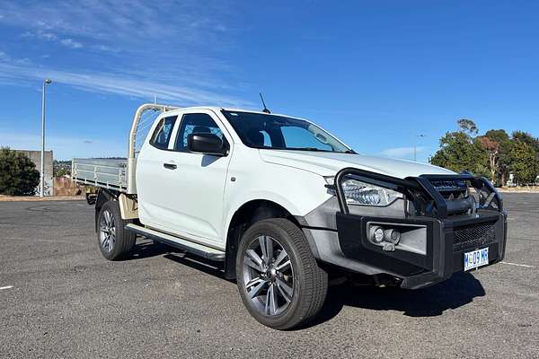 2022 Isuzu D-MAX SX 4X4