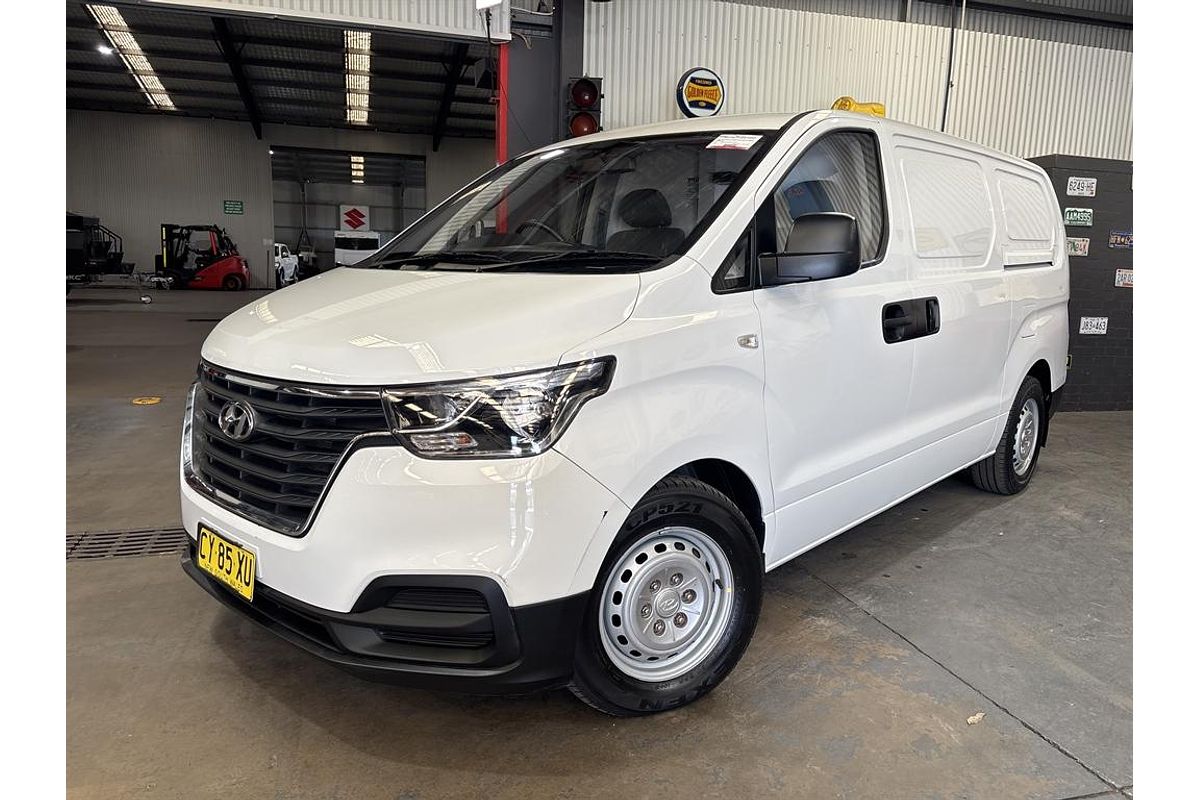 2020 Hyundai iLoad 3S TWIN SWING TQ4 MY20