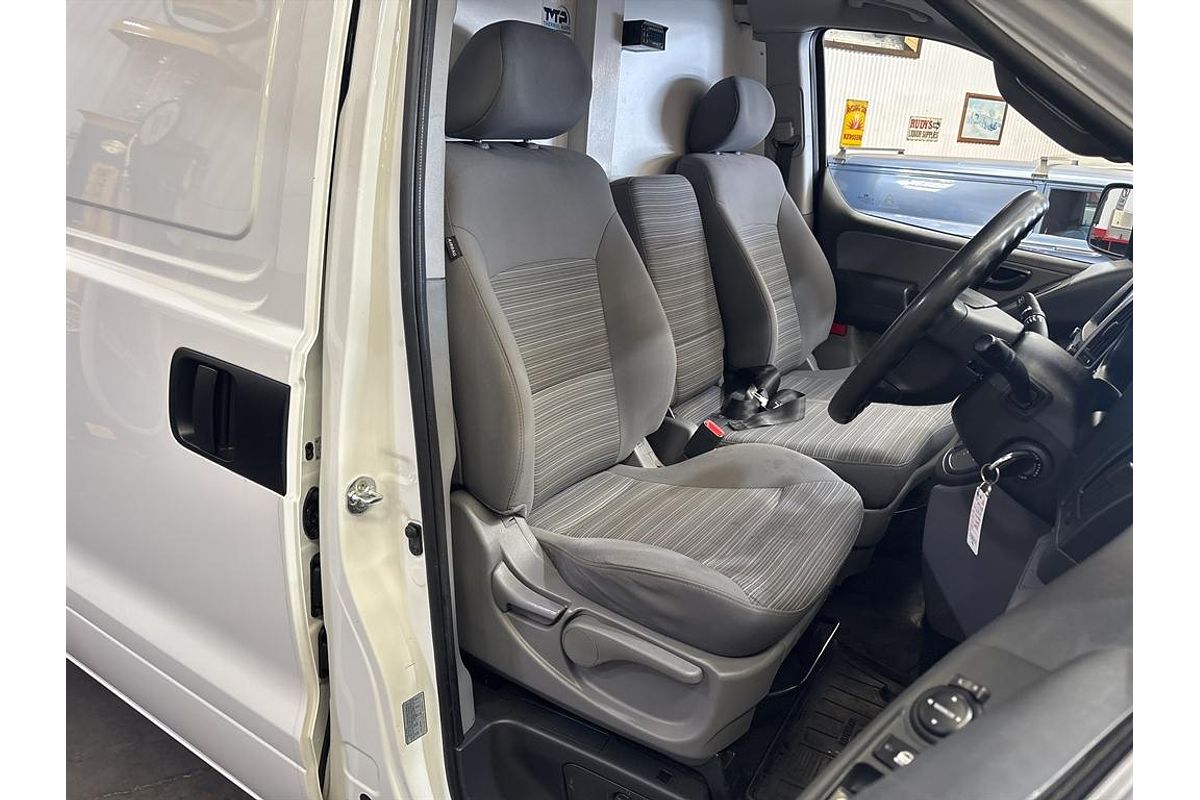 2020 Hyundai iLoad 3S TWIN SWING TQ4 MY20