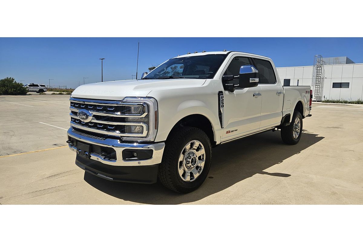 2025 Ford F250 Lariat 4X4