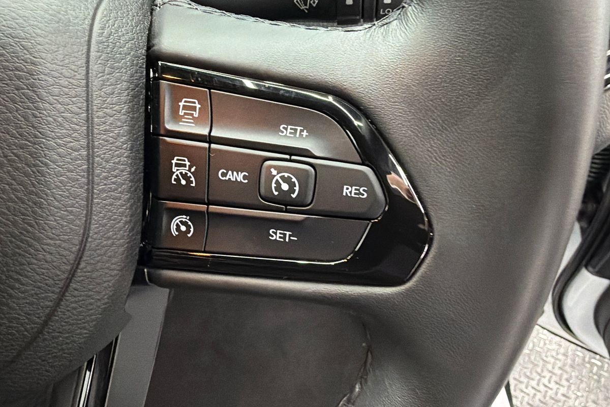 2023 Jeep Compass Night Eagle M6