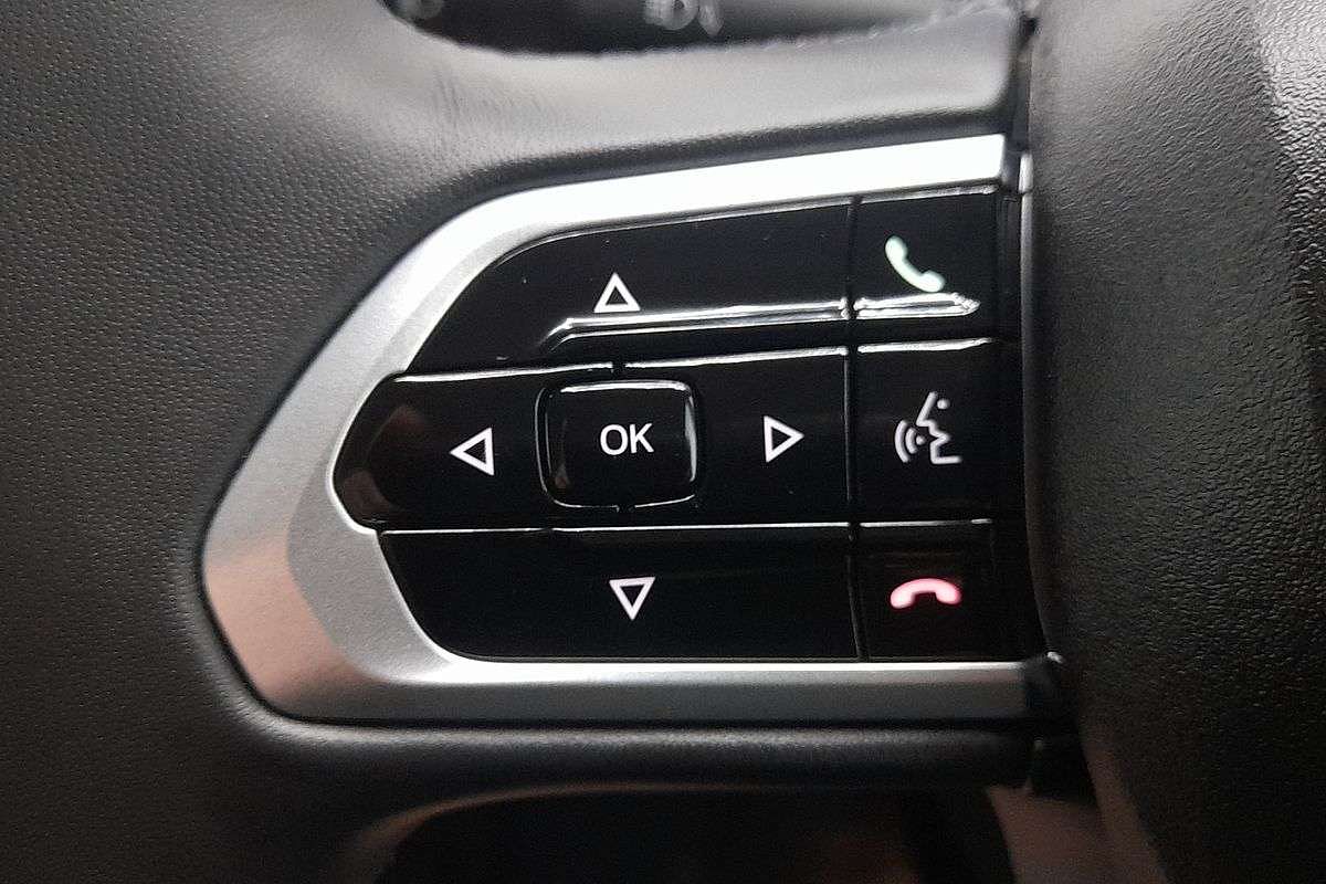 2025 Peugeot Boxer Pro X250 LWB Mid Roof