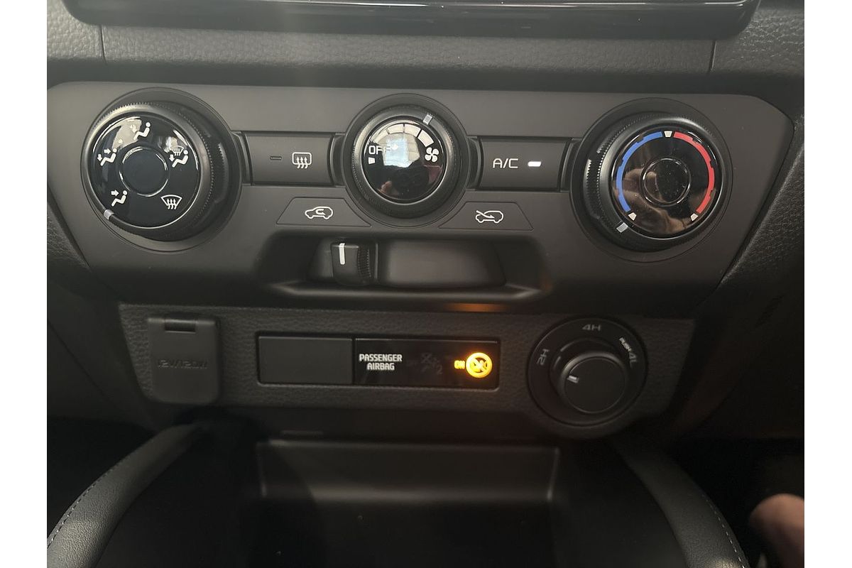 2025 Mazda BT-50 XT TF 4X4