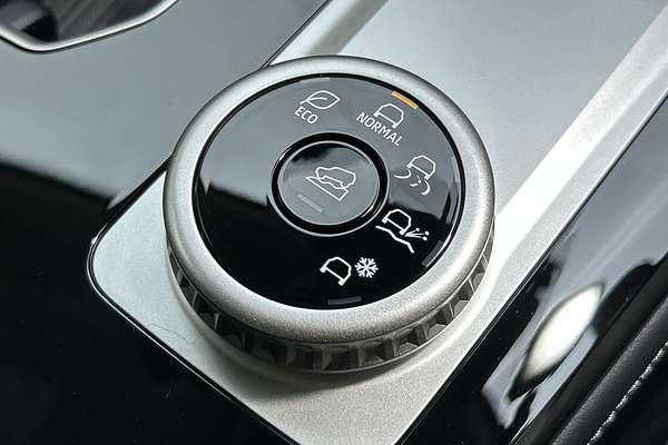 2025 Mitsubishi Outlander LS ZM thumb-16