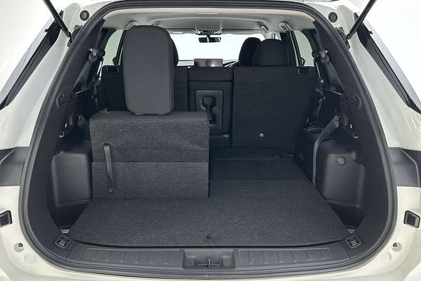 2025 Mitsubishi Outlander LS ZM thumb-20