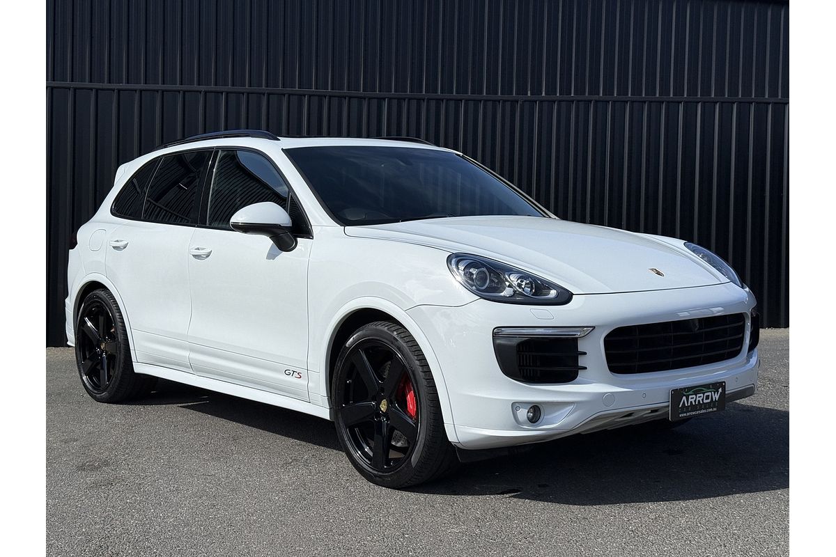 2015 Porsche Cayenne GTS 92A
