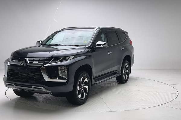 2024 Mitsubishi Pajero Sport Exceed QG thumb-5