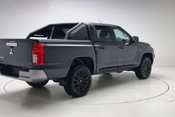 2025 Mitsubishi Triton GLX-R MV 4X4 thumb-7