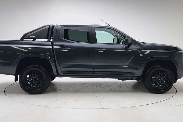 2025 Mitsubishi Triton GLX-R MV 4X4 thumb-8