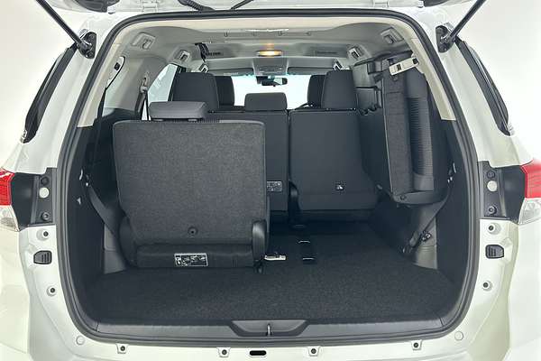 2025 Toyota Fortuner GXL GUN156R thumb-20