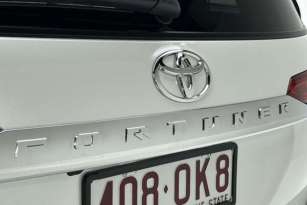 2025 Toyota Fortuner GXL GUN156R thumb-21