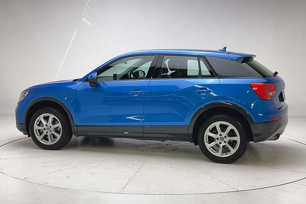 2017 Audi Q2 design GA thumb-7