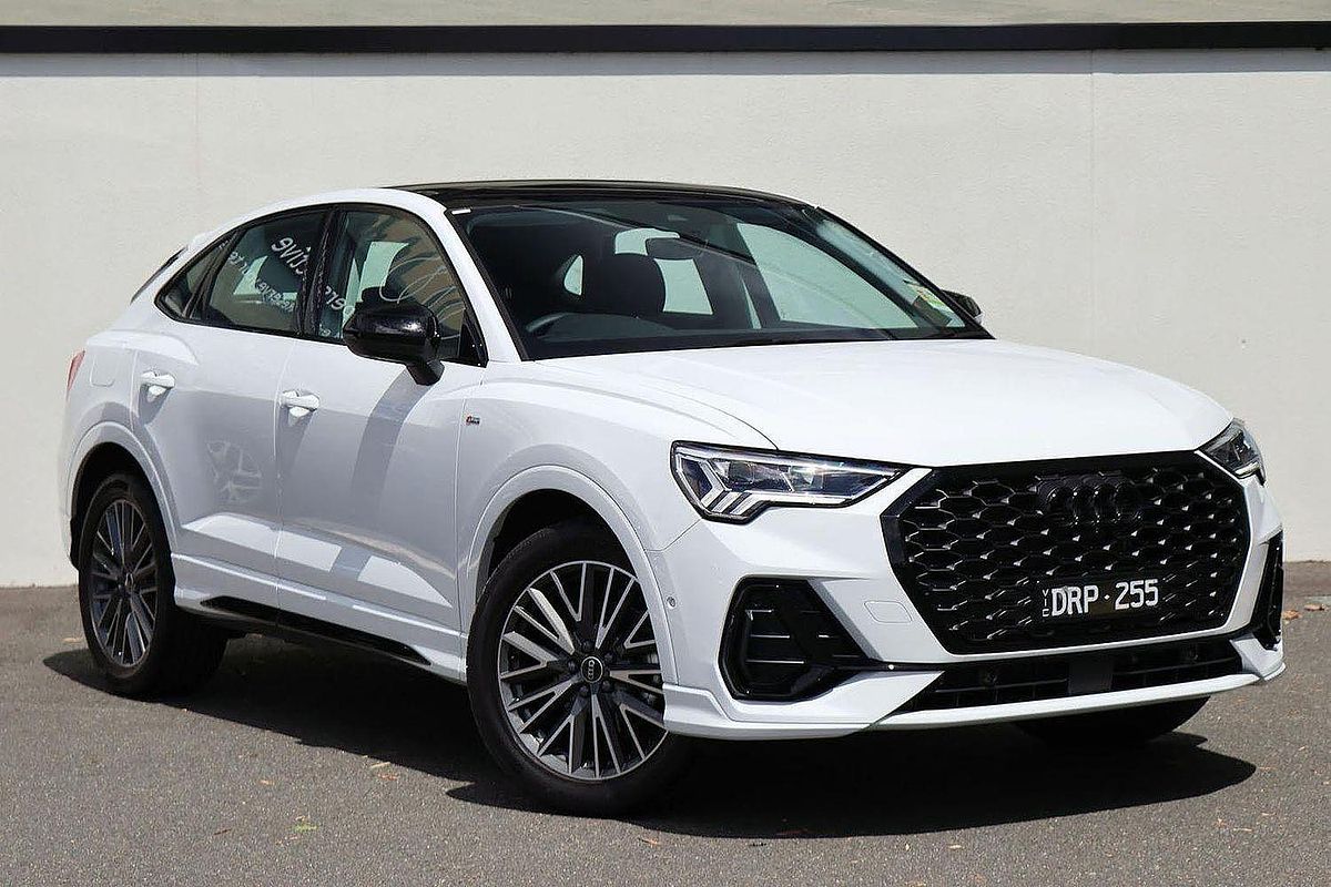 2025 Audi Q3 35 TFSI S line edition F3