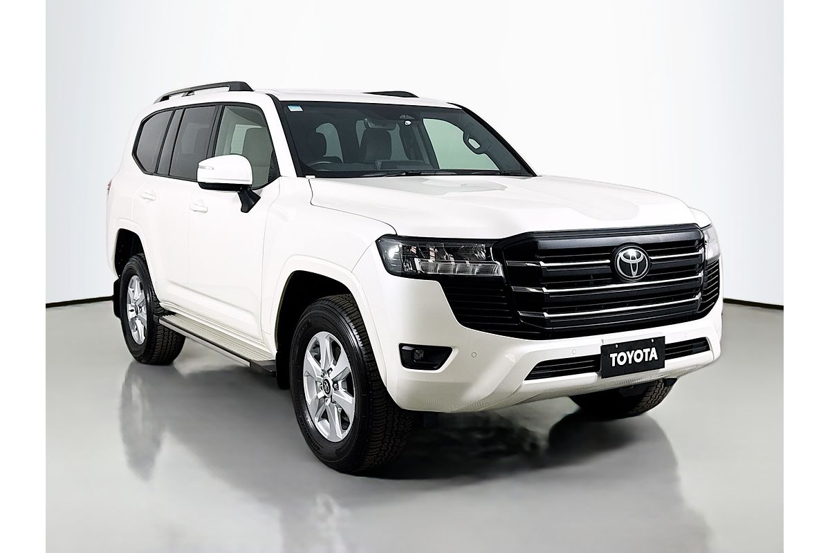 2025 Toyota Landcruiser GXL FJA300R