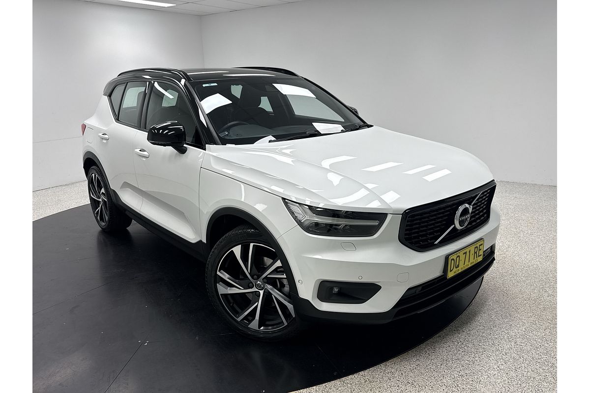 2020 Volvo XC40 T5 R-Design