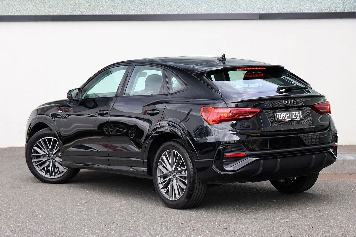 2025 Audi Q3 35 TFSI S line edition F3