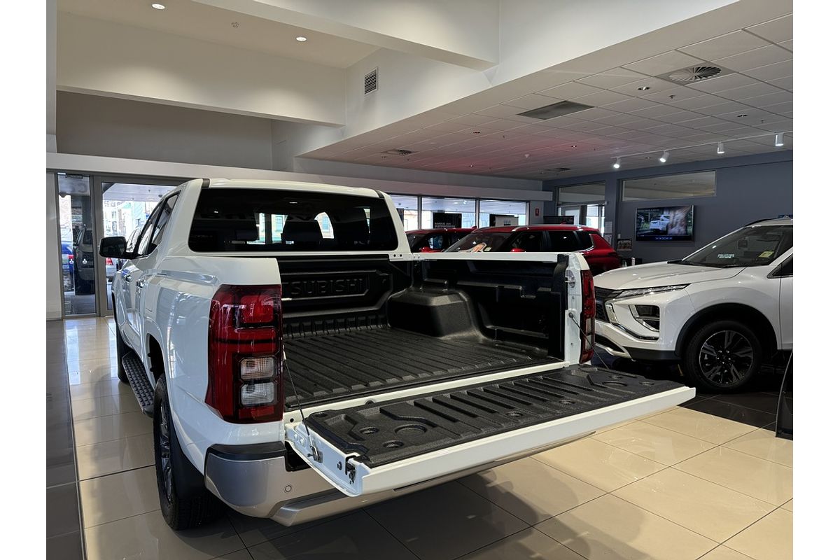 2025 Mitsubishi MV Triton GLS 2.4L D 6AT 4X4 DC PU