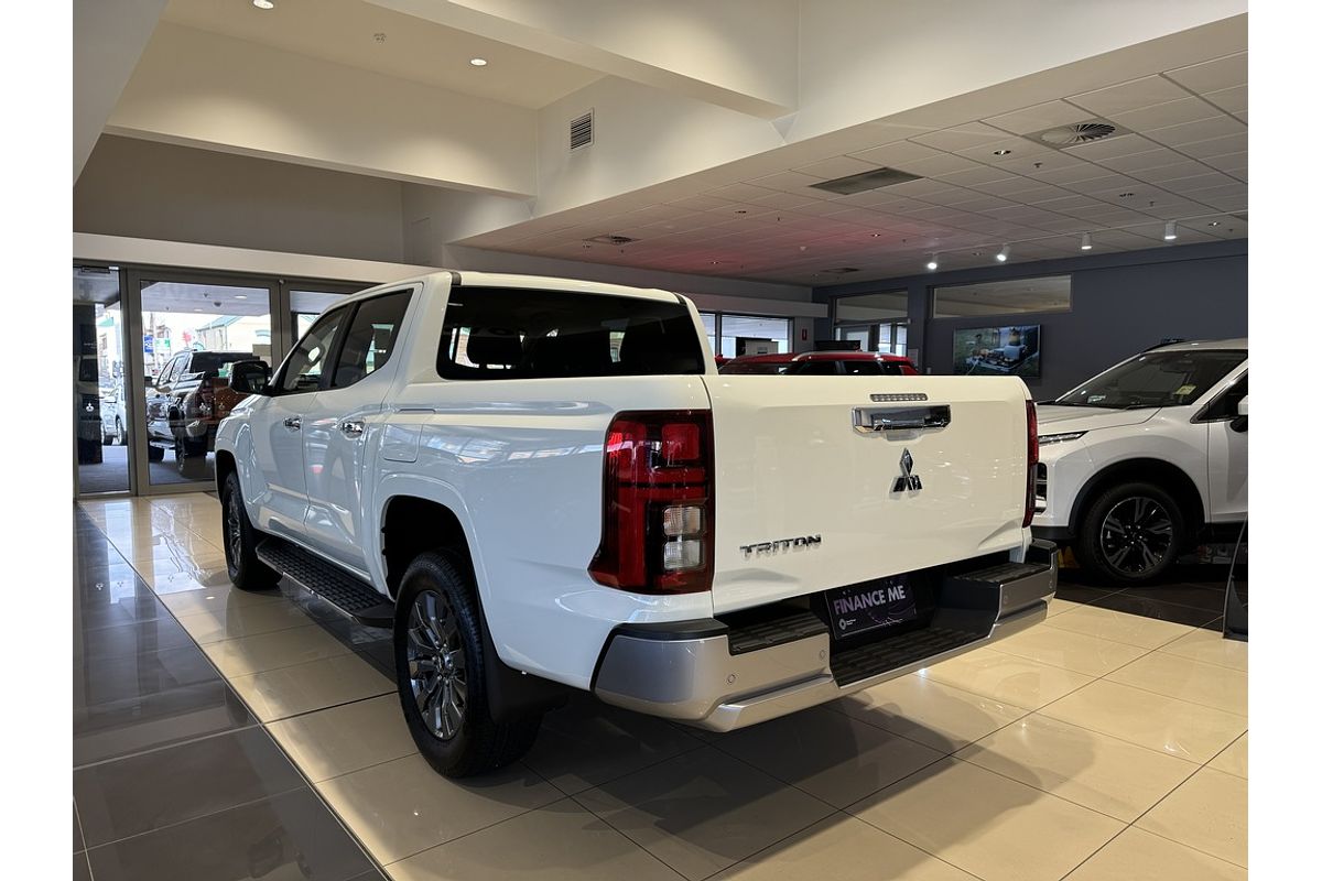 2025 Mitsubishi MV Triton GLS 2.4L D 6AT 4X4 DC PU