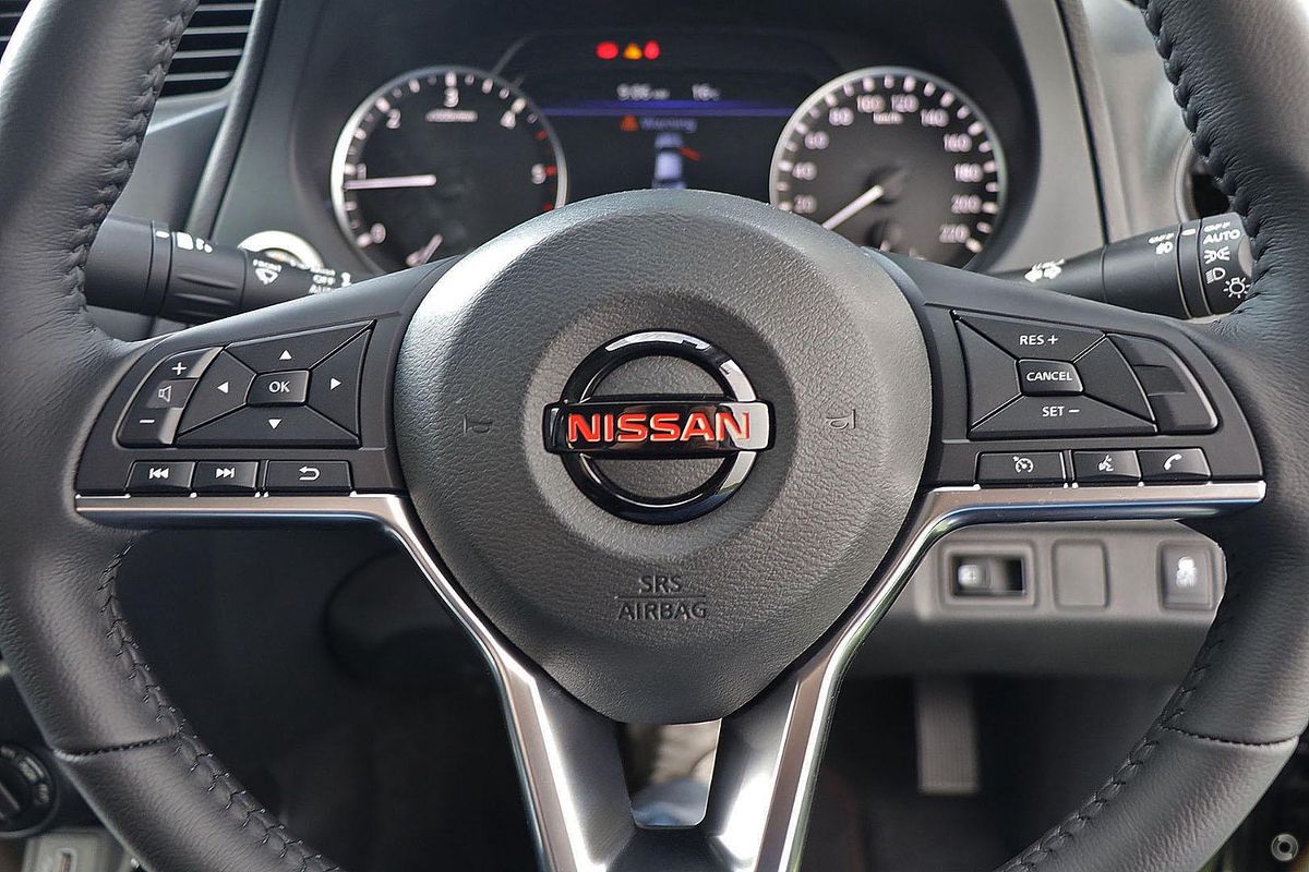 2025 Nissan Navara PRO-4X D23 4X4