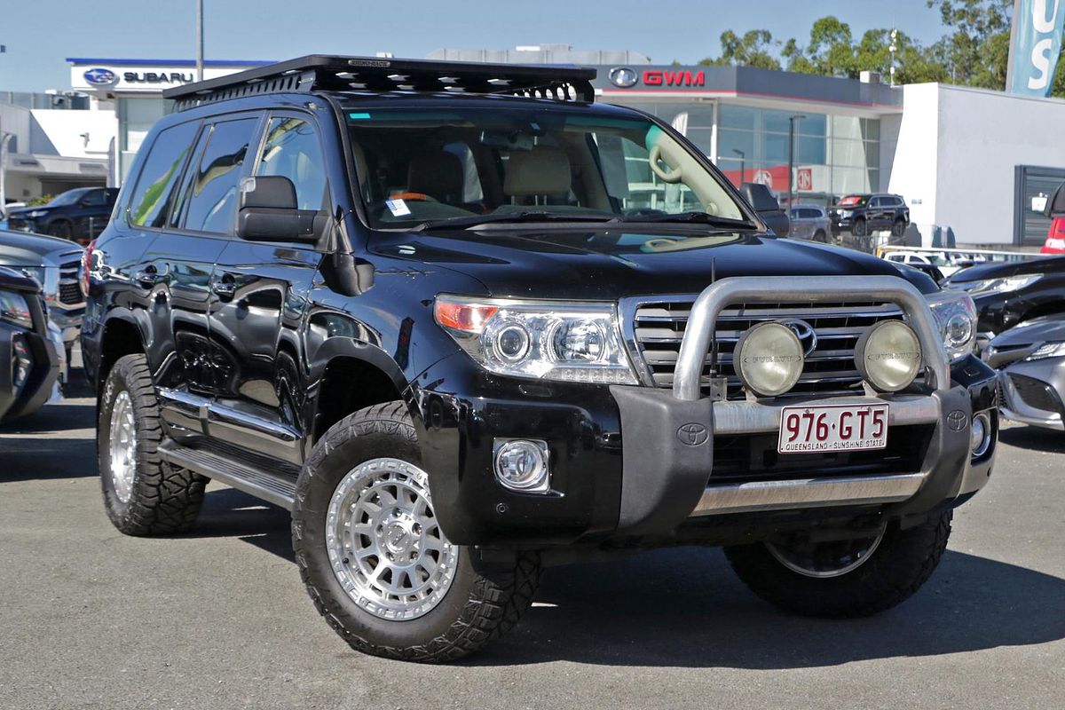 2015 Toyota Landcruiser Sahara VDJ200R