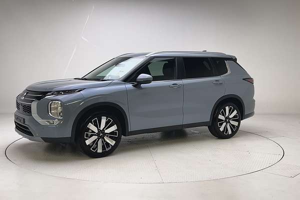 2025 Mitsubishi Outlander Aspire ZM thumb-3