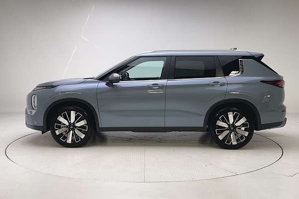 2025 Mitsubishi Outlander Aspire ZM thumb-4