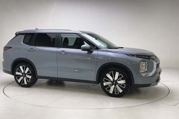 2025 Mitsubishi Outlander Aspire ZM thumb-8