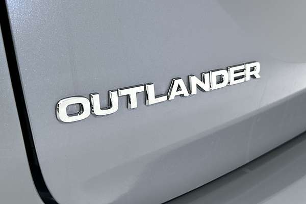 2025 Mitsubishi Outlander Aspire ZM thumb-21