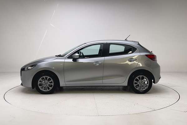 2024 Mazda 2 G15 Pure DJ Series thumb-4