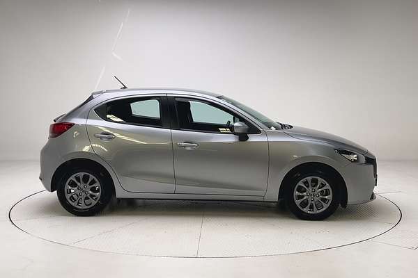 2024 Mazda 2 G15 Pure DJ Series thumb-8
