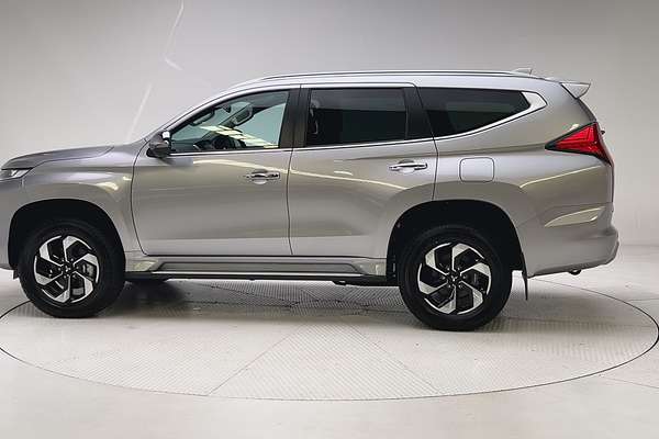 2024 Mitsubishi Pajero Sport GLS QG thumb-4