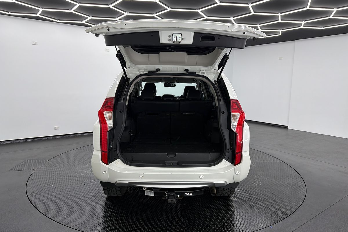 2019 Mitsubishi Pajero Sport Black Edition QE