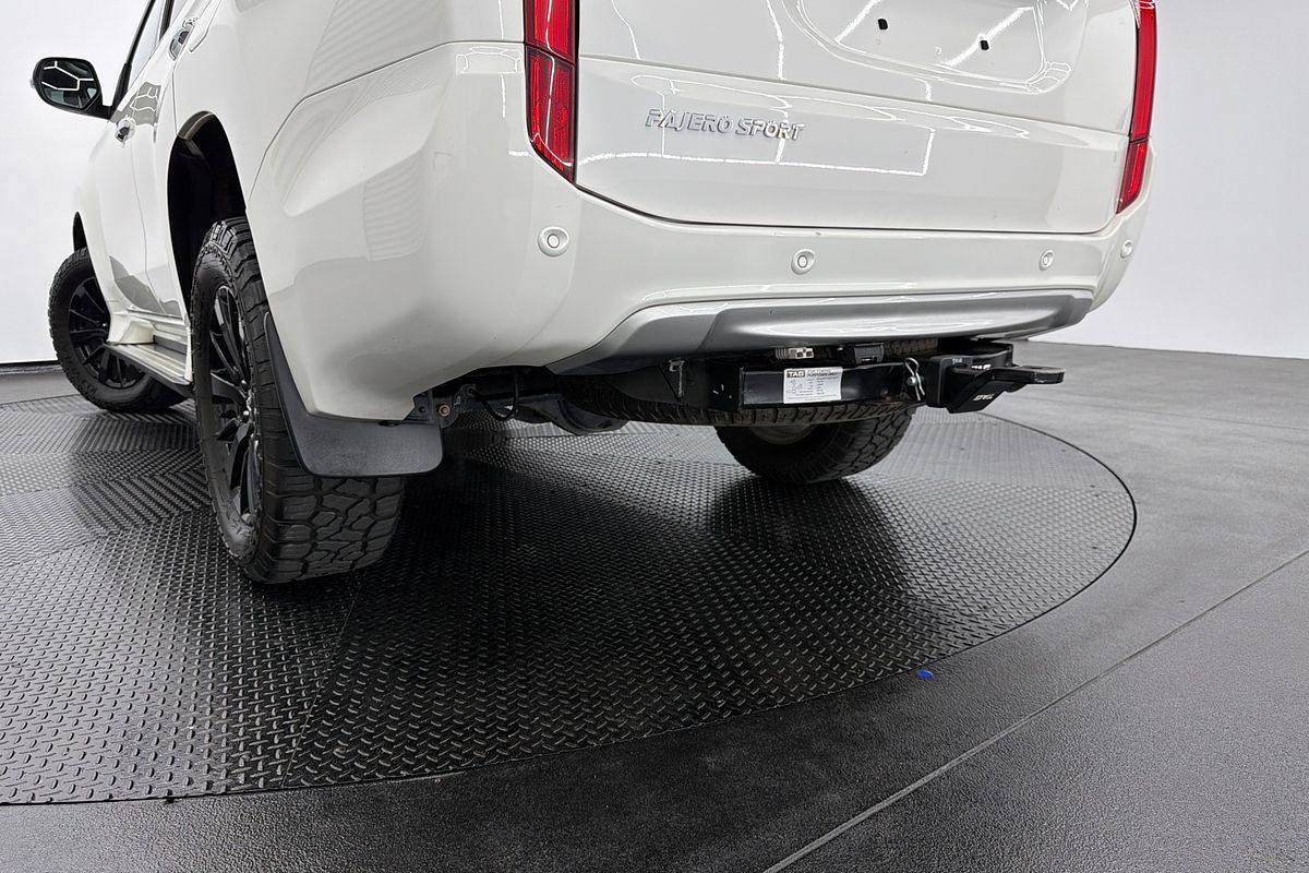 2019 Mitsubishi Pajero Sport Black Edition QE