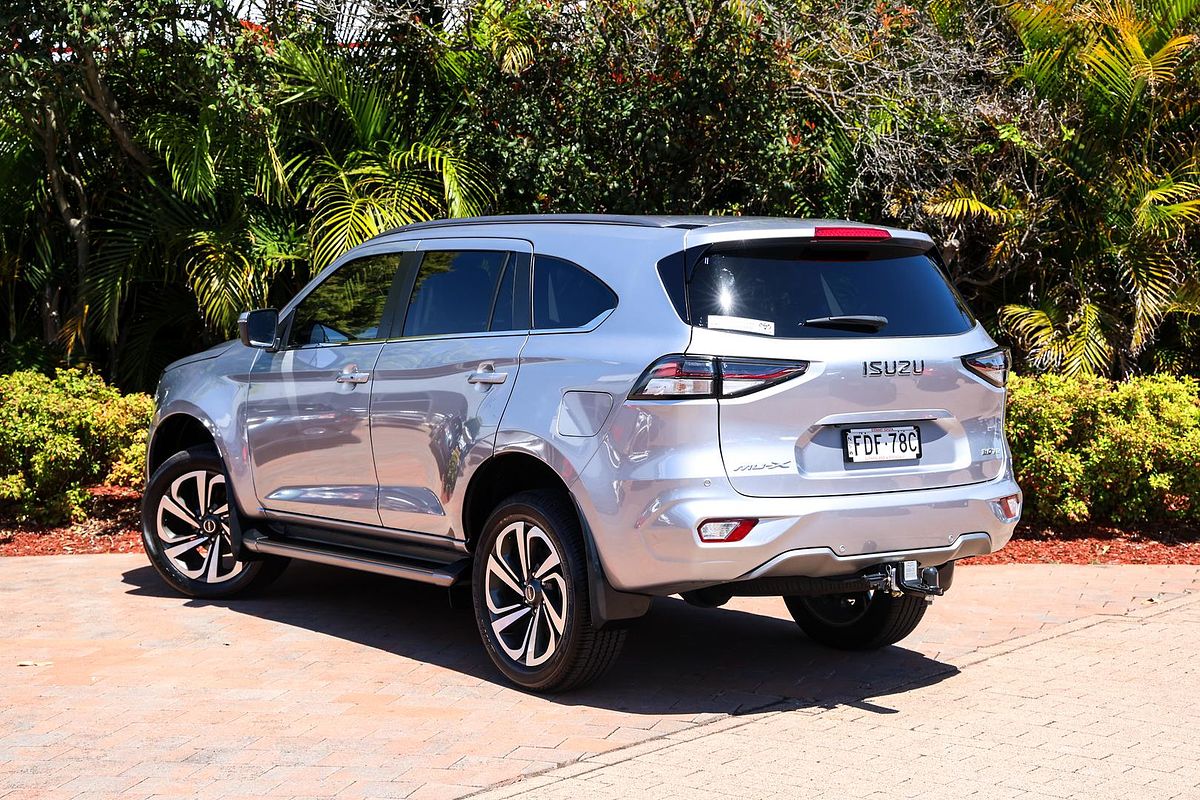 2022 Isuzu MU-X LS-T