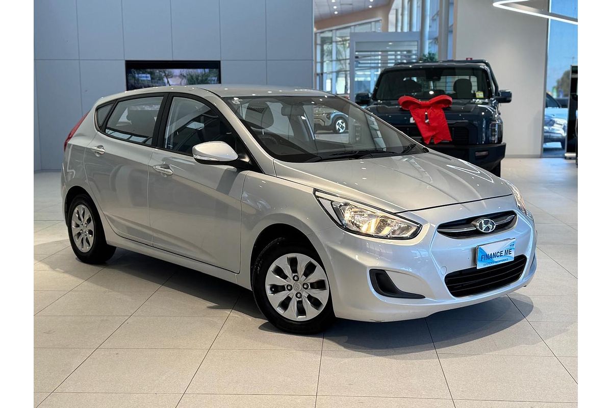 2017 Hyundai Accent Active RB4