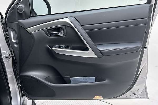 2024 Mitsubishi Pajero Sport GLS QG thumb-18