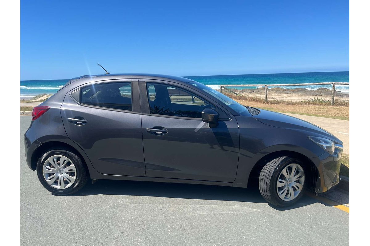 2017 Mazda 2 Neo DJ Series