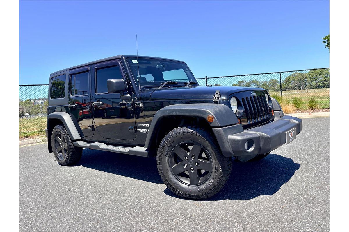 2013 Jeep Wrangler Unlimited Sport JK