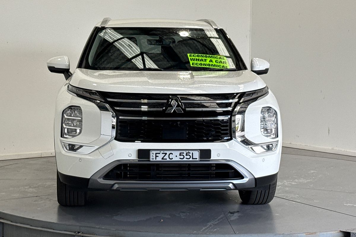 2025 Mitsubishi Outlander Aspire ZM